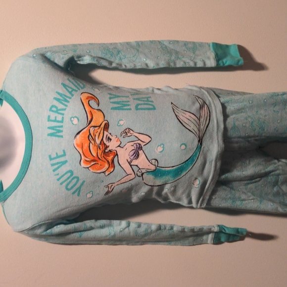 Little Mermaid pajama set - Picture 2 of 6